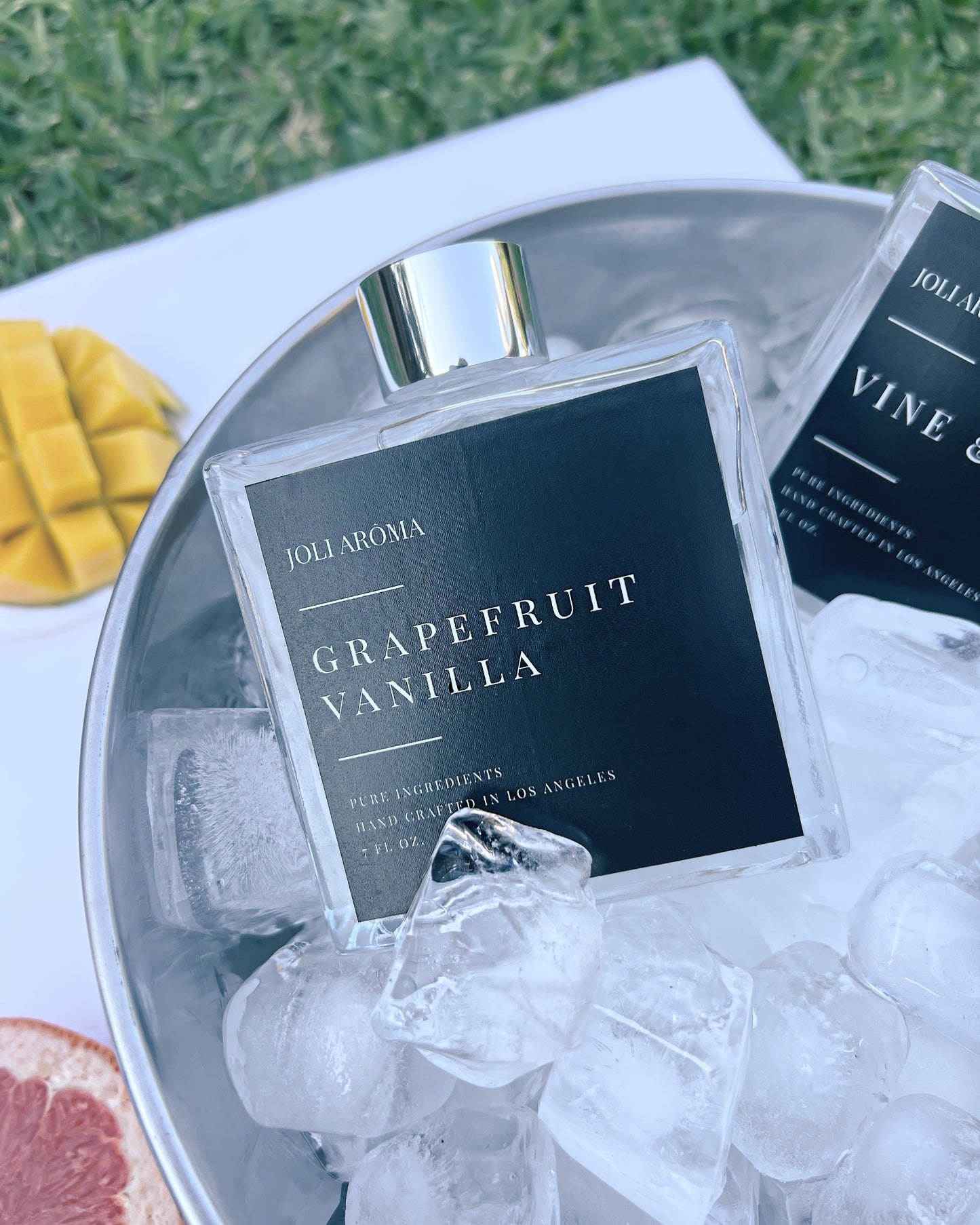 Grapefruit Vanilla Reed Diffuser